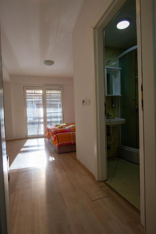 Villa In Apartments Ohrid Exteriör bild