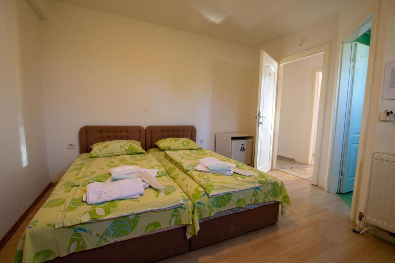 Villa In Apartments Ohrid Exteriör bild
